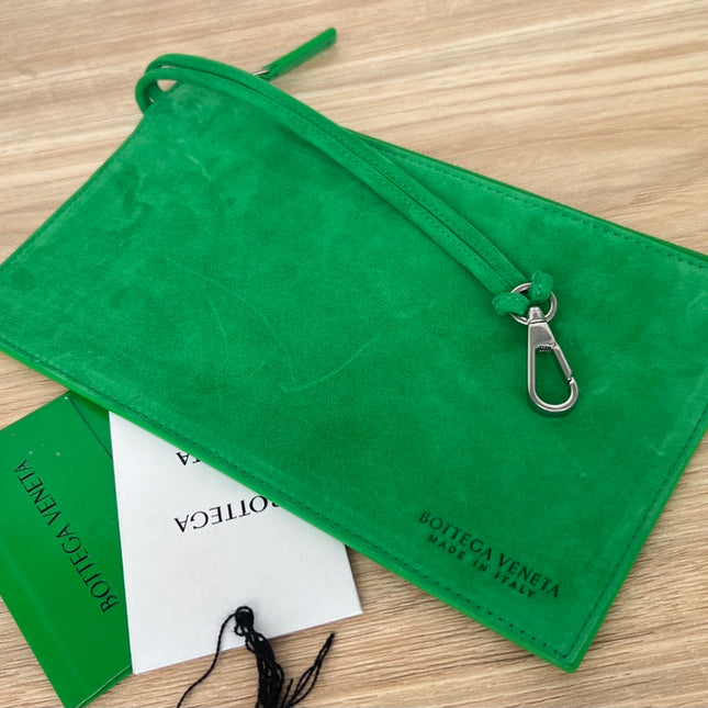 ARCO TOTE 36 IN MANTIS GREEN CALFSKIN