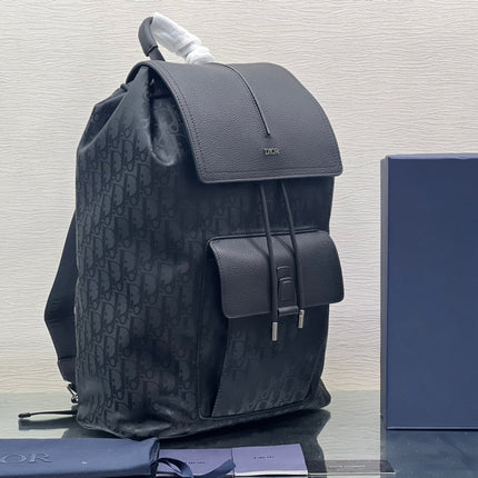 MEDIUM BACKPACK 38 IN BLACK OBLIQUE MIRAGE CALFSKIN