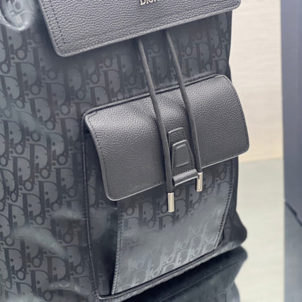 MEDIUM BACKPACK 38 IN BLACK OBLIQUE MIRAGE CALFSKIN