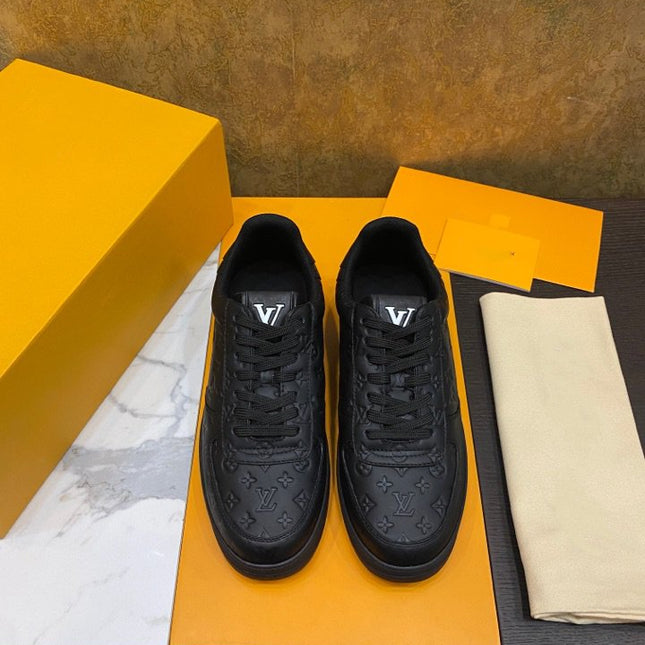LV RIVOLI SNEAKER BLACK MONOGRAM