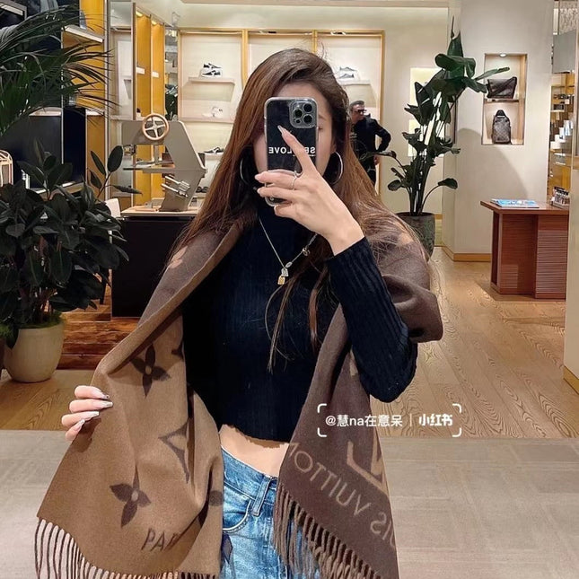 LV SCARF 180 CM IN CASHMERE 692999