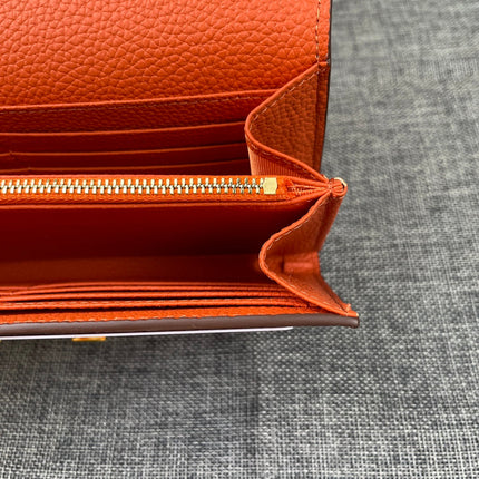 HM CLUTCH CONSTANCE 22 ORANGE CALFSKIN GOLD HARDWARE