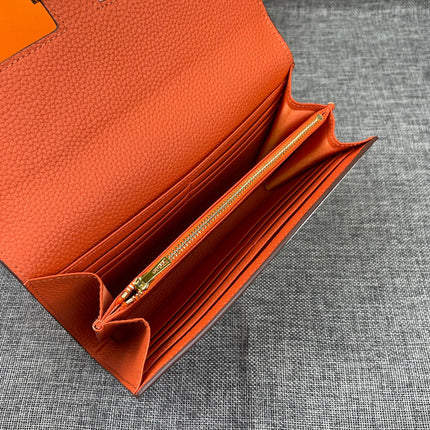 HM CLUTCH CONSTANCE 22 ORANGE CALFSKIN GOLD HARDWARE