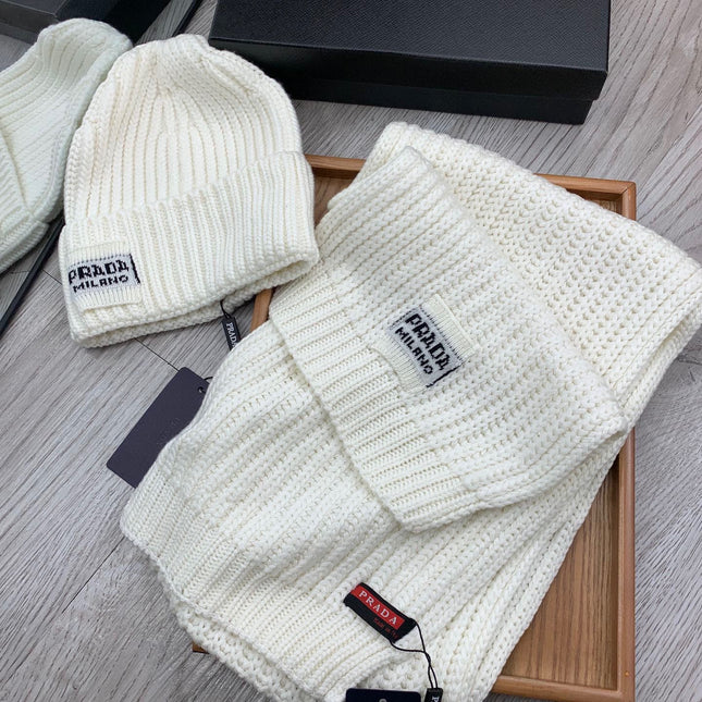 SET SCARF AND HAT IN WHITE WOOL AND RABBIT FUR 388991