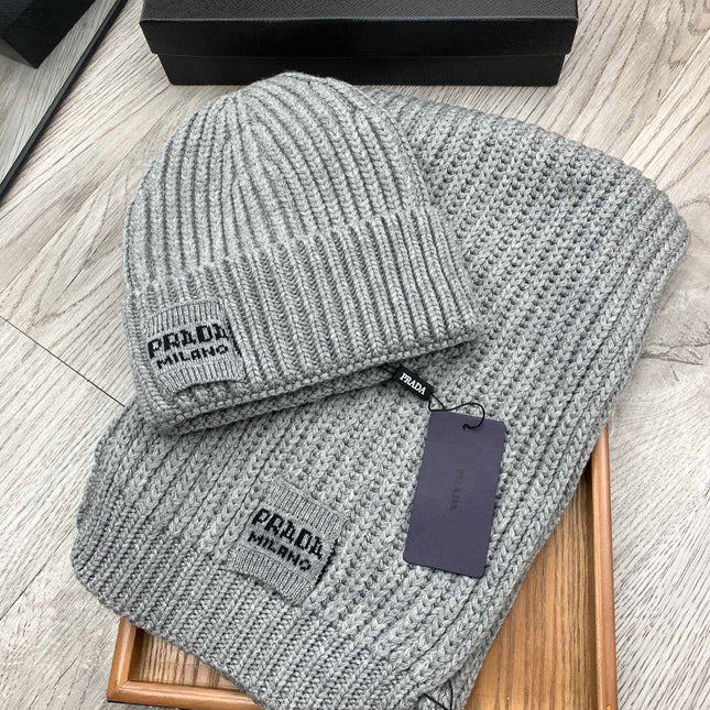 SET SCARF AND HAT IN PALE GRAY WOOL AND RABBIT FUR 388992