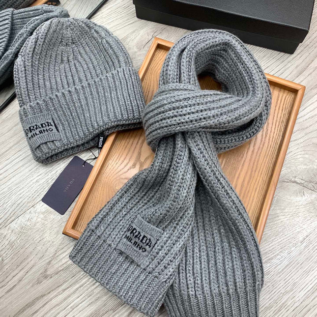 SET SCARF AND HAT IN DOVE GRAY WOOL AND RABBIT FUR 388993