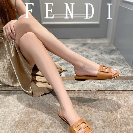 FENDI BAGUETTE SLIDES IN  COPPER BROWN LAMBSKIN