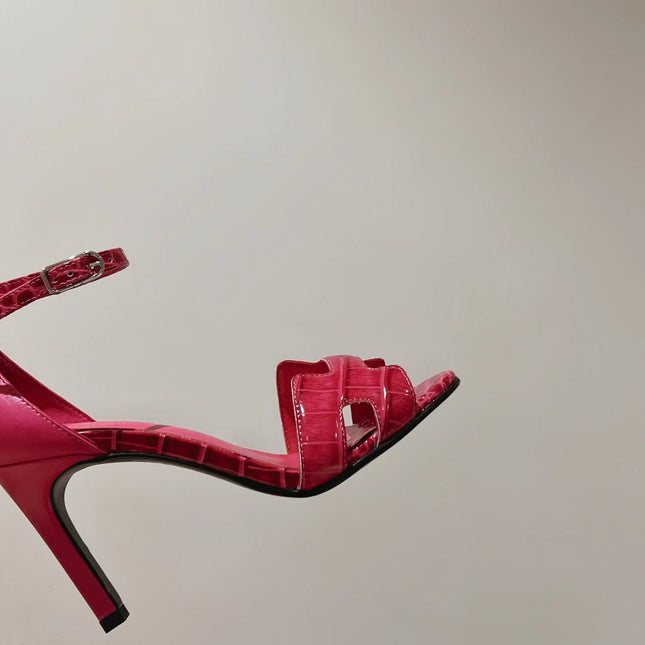 PREMIERE 105 SANDAL IN WATERMELON PINK CROCODILE LEATHER