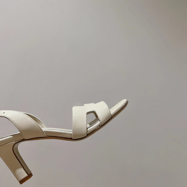 HOLY 75 SANDAL IN WHITE CREAM GRAINED CALFSKIN