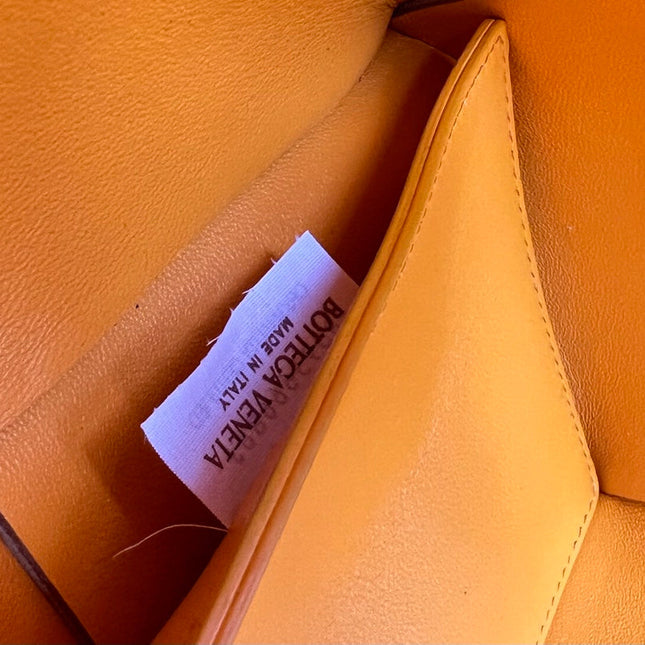 ARCO TOTE 36 IN CHENIN YELLOW CALFSKIN