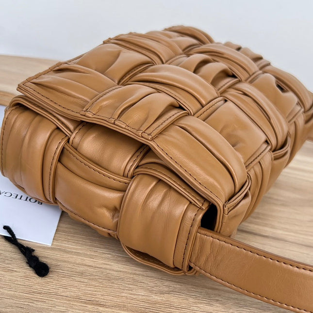 CASSETTE 28 IN MEDIUM BROWN SOFT LAMBSKIN