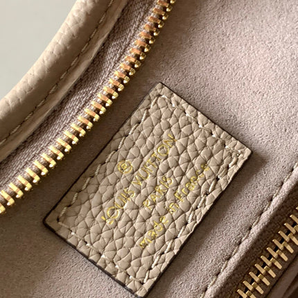 CARRYALL PM 29 BEIGE MONOGRAM GRAINED COWHIDE LEATHER