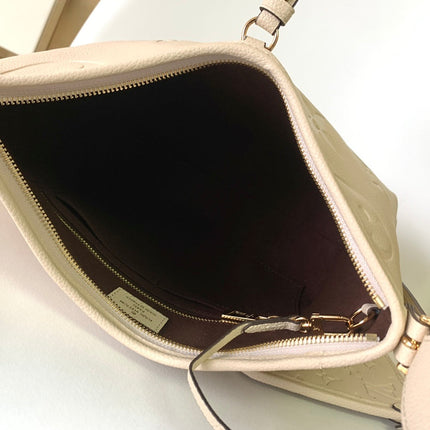 CARRYALL PM 29 WHITE MONOGRAM GRAINED COWHIDE LEATHER