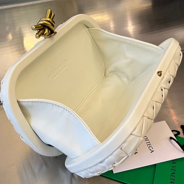 KNOT 19 IN WHITE LAMBSKIN