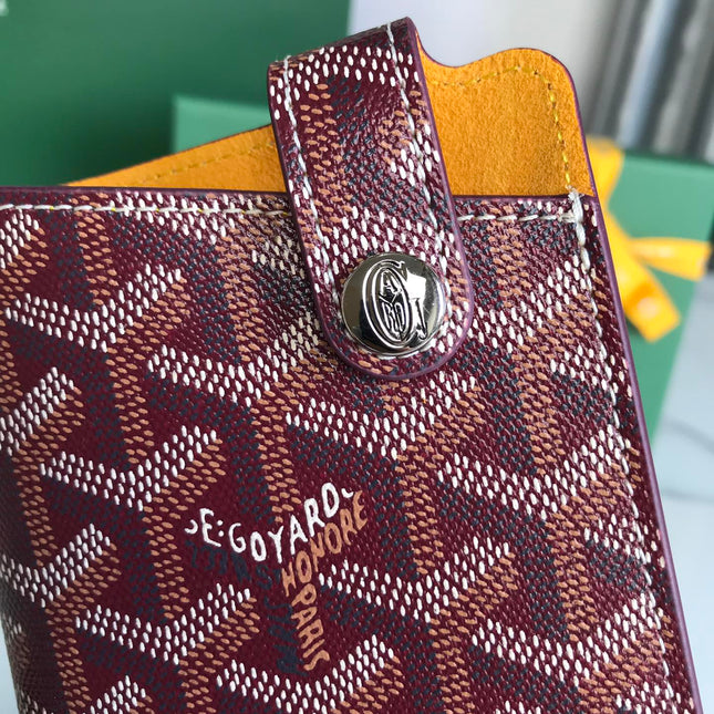 MONTMARTRE GM CASE 18 IN WINE RED GOYARDINE CANVAS
