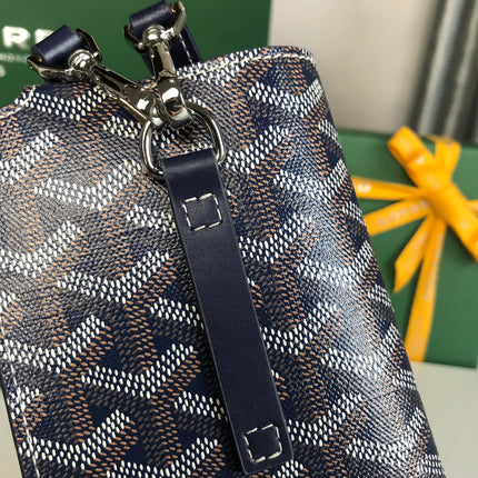 MONTMARTRE GM CASE 18 IN NAVY BLUE GOYARDINE CANVAS