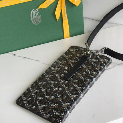 MONTMARTRE GM CASE 18 IN BLACK GOYARDINE CANVAS