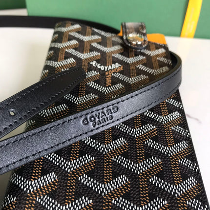 MONTMARTRE GM CASE 18 IN BLACK GOYARDINE CANVAS
