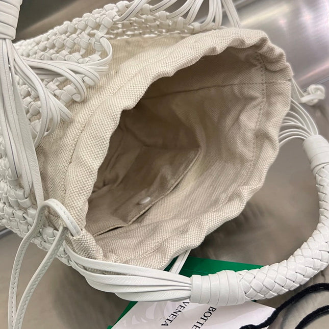 CAVALLINO 23 BAG IN WHITE LAMBSKIN