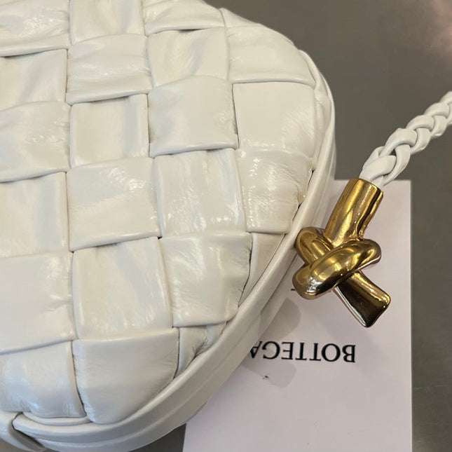 KNOT 20 IN WHITE LAMBSKIN WITH CHAIN