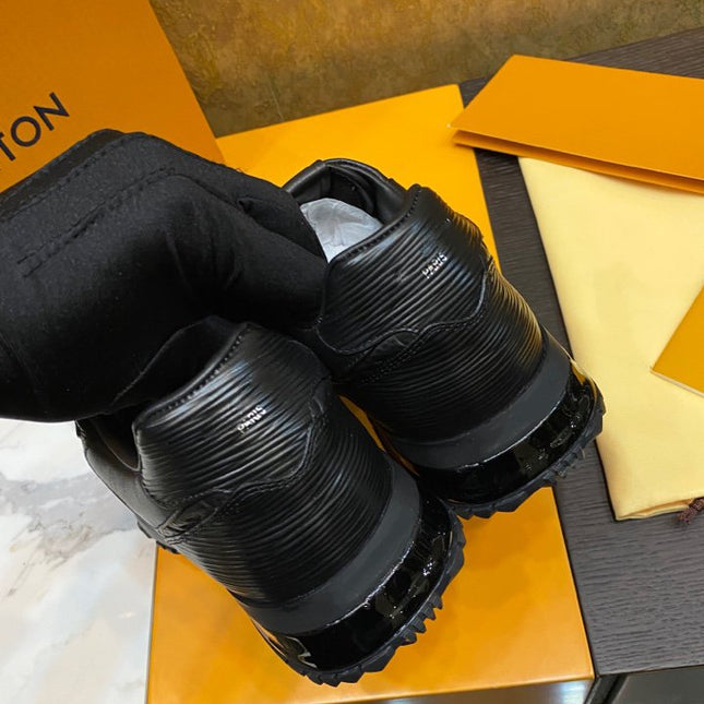LV RUN AWAY BLACK