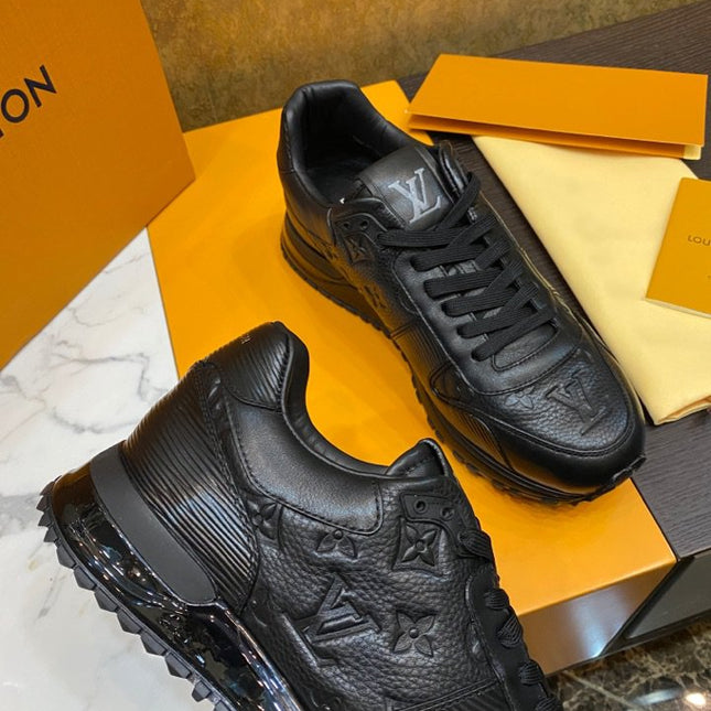 LV RUN AWAY BLACK