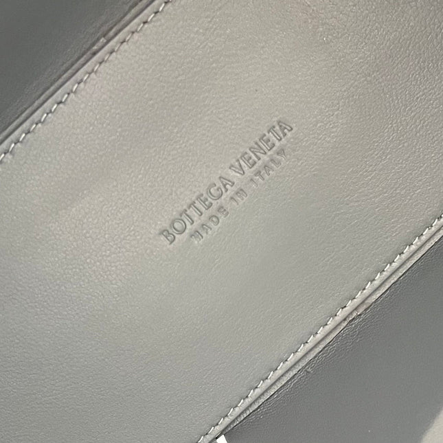 SMALL ARCO TOTE 30 IN TROUT GRAY LAMBSKIN