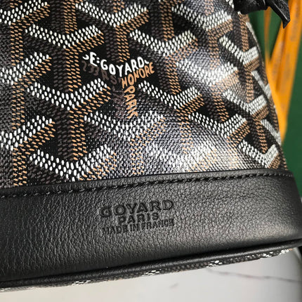 PETIT FLOT BUCKET BAG 22 IN BLACK GOYARDINE CANVAS AND LAMBSKIN TRIM
