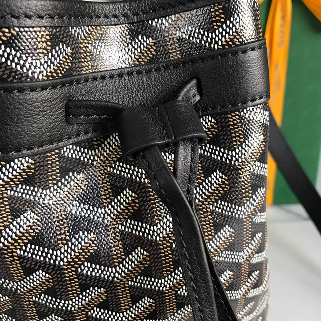 PETIT FLOT BUCKET BAG 22 IN BLACK GOYARDINE CANVAS AND LAMBSKIN TRIM