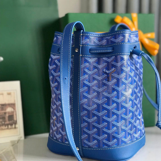 PETIT FLOT BUCKET BAG 22 IN SAPPHIRE BLUE GOYARDINE CANVAS AND LAMBSKIN TRIM