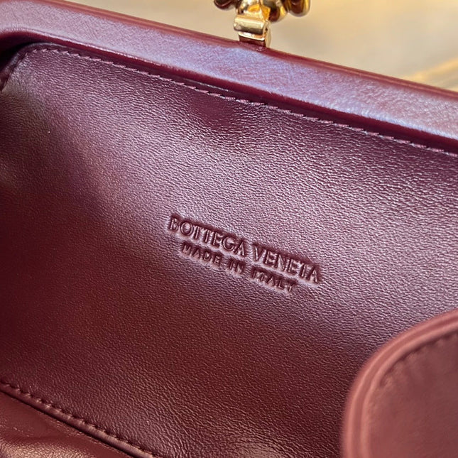 KNOT 19 IN BAROLO LAMBSKIN