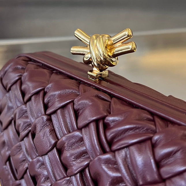 KNOT 19 IN BAROLO LAMBSKIN