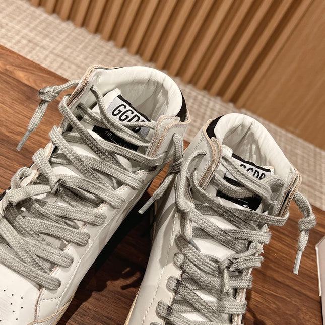 SKY-STAR SNEAKERS IN WHITE NAPPA LAMBSKIN WITH BLACK STAR AND HEEL TAB