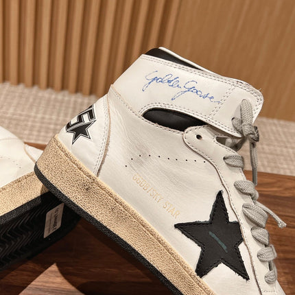 SKY-STAR SNEAKERS IN WHITE NAPPA LAMBSKIN WITH BLACK STAR AND HEEL TAB