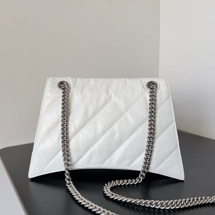CRUSH CHAINED BAG 32 IN WHITE QUILTED CRUSHED CALFSKIN SILVER HARDWARE