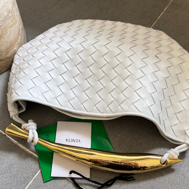 SARDINE 33 WITH CHAIN IN WHITE LAMBSKIN