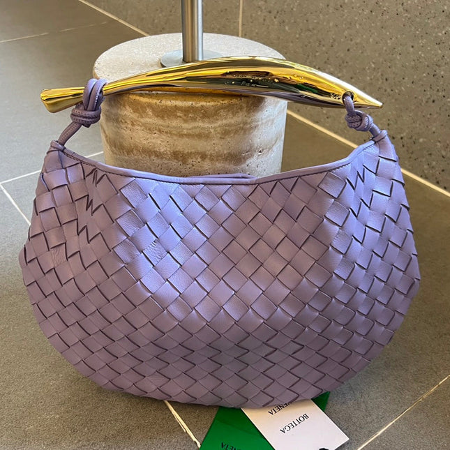 SARDINE 33 WITH CHAIN IN LIGHT PURPLE LAMBSKIN