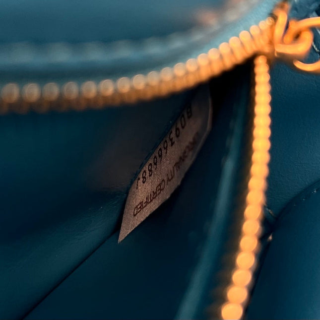 MINI CASSETTE 19 IN SKY BLUE SOFT LAMBSKIN