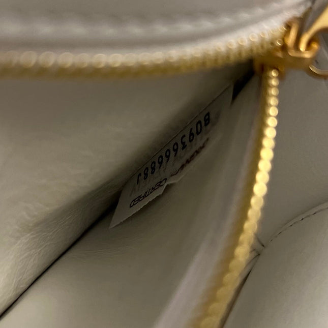 MINI CASSETTE 19 IN WHITE SOFT LAMBSKIN
