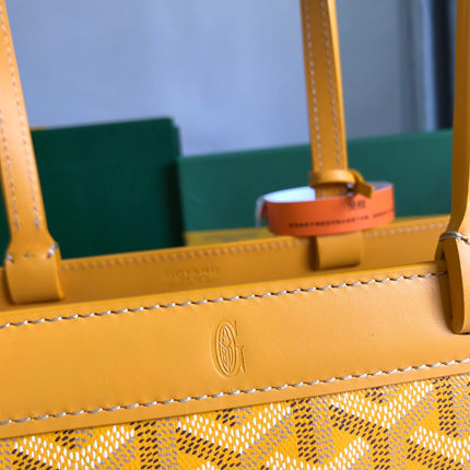 BELLECHASSE BIAUDE PM BAG 36 IN YELLOW GOYARDINE CANVAS AND CALFSKIN TRIM