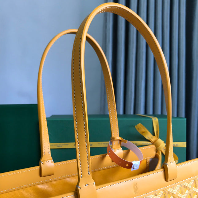 BELLECHASSE BIAUDE PM BAG 36 IN YELLOW GOYARDINE CANVAS AND CALFSKIN TRIM
