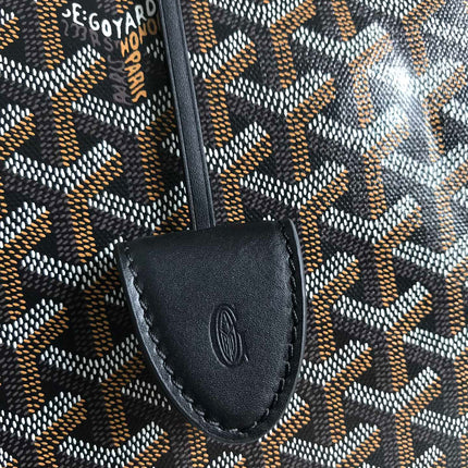 BELLECHASSE BIAUDE PM BAG 36 IN BLACK GOYARDINE CANVAS AND CALFSKIN TRIM
