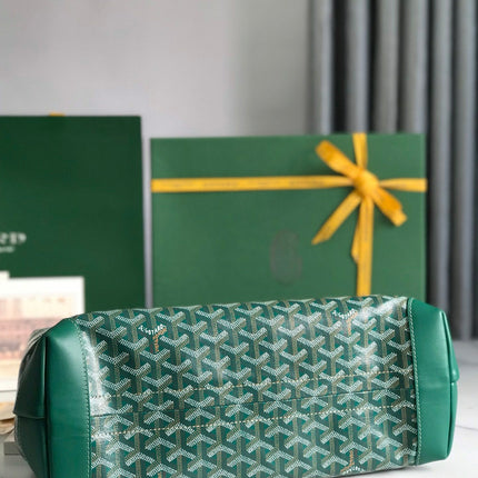 BELLECHASSE BIAUDE PM BAG 36 IN GREEN GOYARDINE CANVAS AND CALFSKIN TRIM