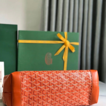 BELLECHASSE BIAUDE PM BAG 36 IN ORANGE GOYARDINE CANVAS AND CALFSKIN TRIM