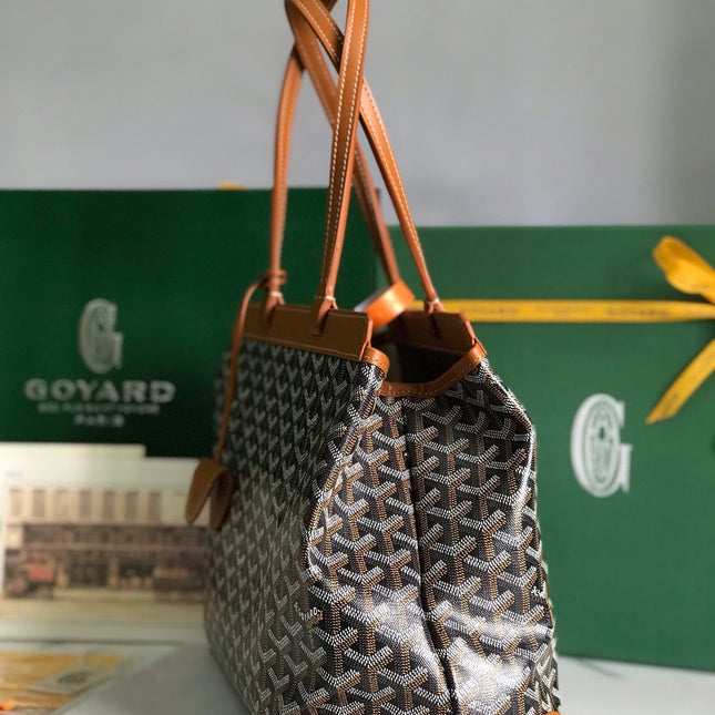 BELLECHASSE BIAUDE PM BAG 36 IN BLACK GOYARDINE CANVAS AND TAN CALFSKIN TRIM