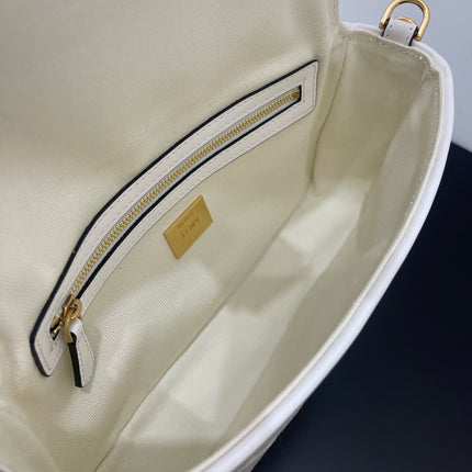 FENDI 26 BAGUETTE WHITE NAPPA LEATHER BAG WITH GOLD HARDWARE