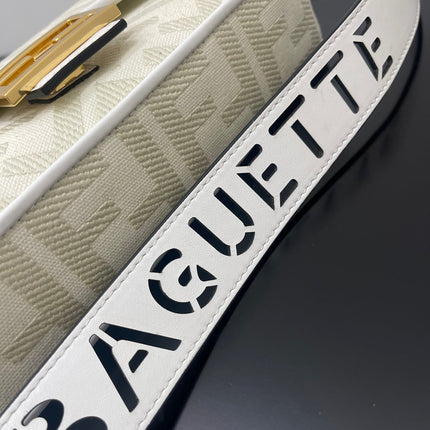 FENDI 26 BAGUETTE WHITE NAPPA LEATHER BAG WITH GOLD HARDWARE