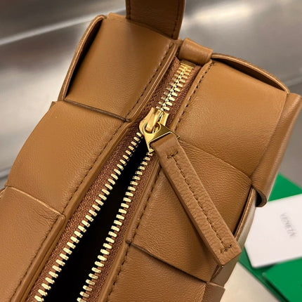 BRICK CASSETTE 28 IN BRONZE BROWN CALFSKIN