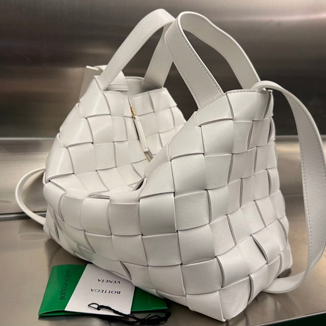 MEDIUM 28 CASSETTE WHITE LAMBSKIN