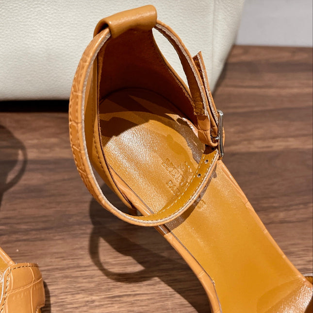 PREMIERE 105 SANDAL IN PEANUT BROWN CALFSKIN